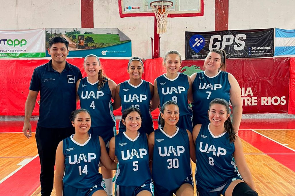 Equipo de basquet femenino UAP