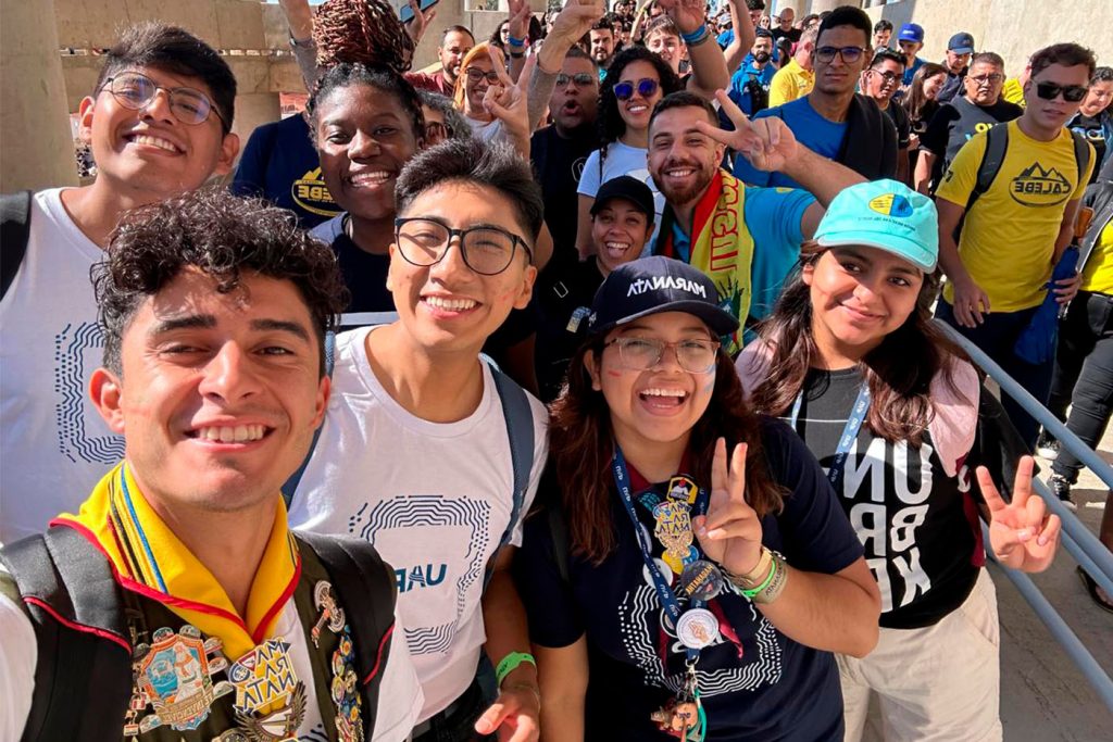 Estudiantes de la UAP participaron en la Convención "Maranata" en Brasilia.