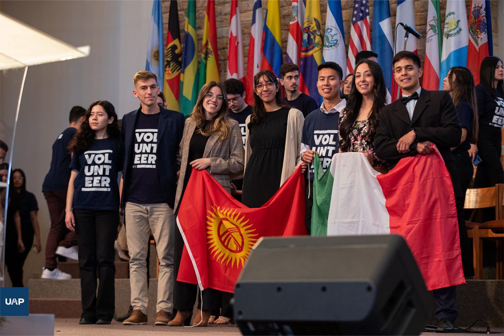 Alumnos egresados de la Escuela de Misión 2024.