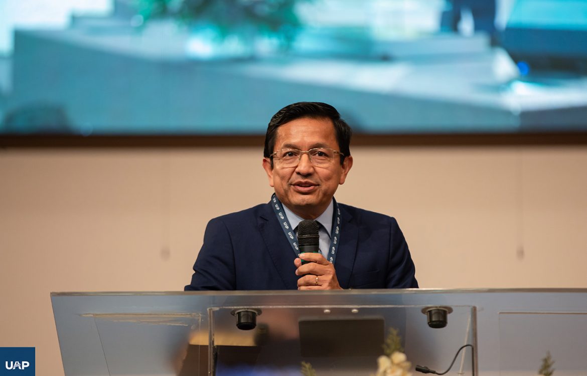 Dr. Adolfo Suárez, rector del Seminario Adventista Latinoamericano de Teología