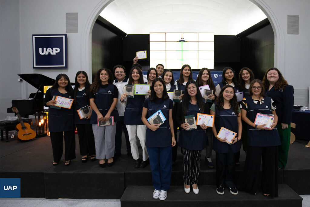 Alumnos del Profesorado de Nivel Inicial, Primaria y Nivel Medio, de Música.