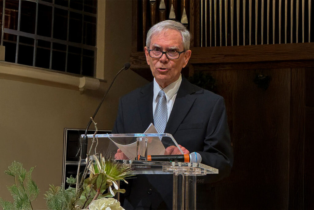 Dr. Fernando Canale
