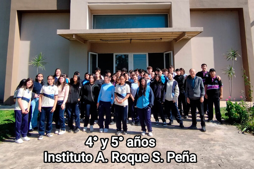 El SIED brinda orientación vocacional e información a estudiantes del Nivel Medio