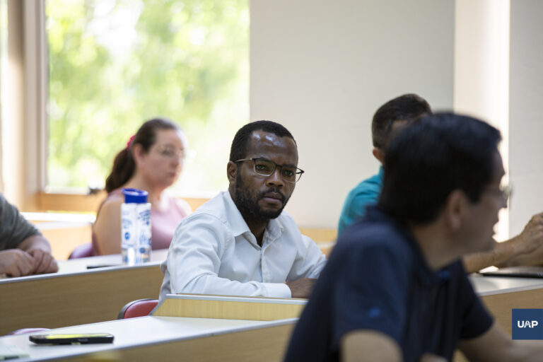 La UAP fortalece su Posgrado en Teología con una propuesta académica internacional y acreditada