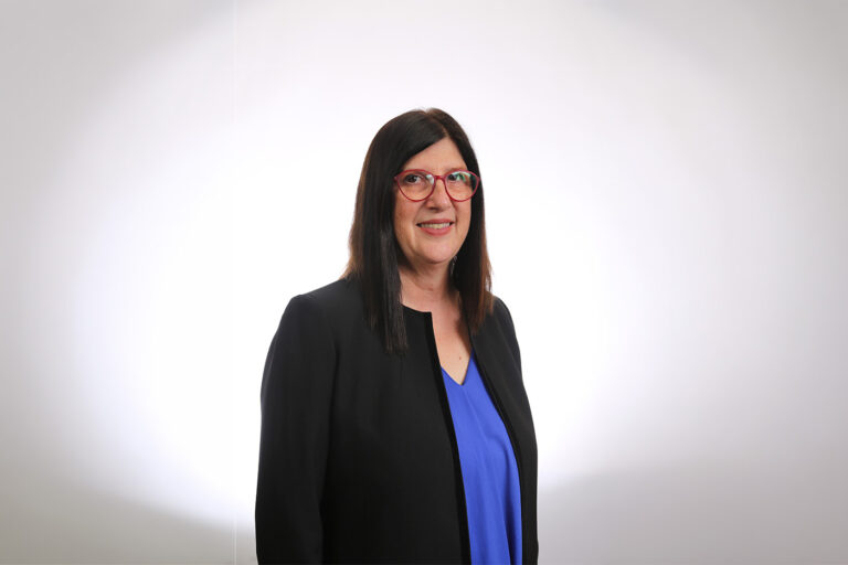 La Mag. Adriana Oudri es la nueva directora del Servicio Voluntario Adventista en la UAP