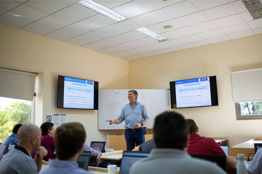 Comenzó una nueva cohorte en la Maestría en Administración en la UAP