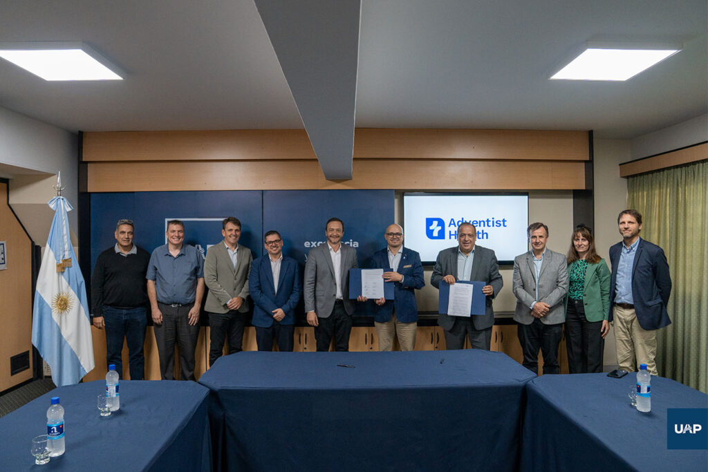 La UAP rubricó un acuerdo con Adventist Health Brasil