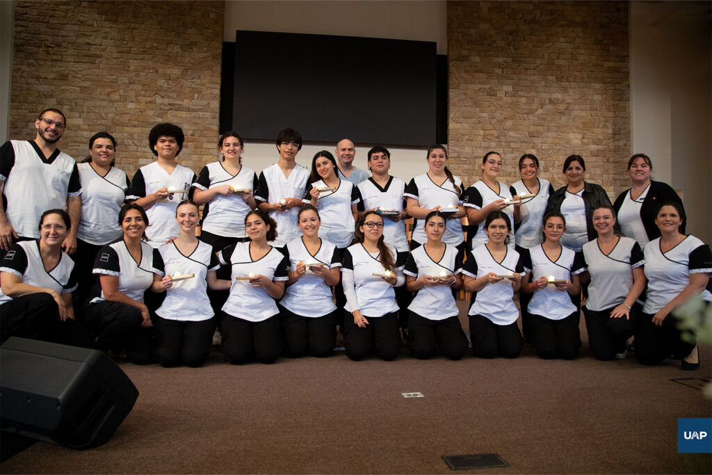 Estudiantes del primer año de Enfermería.