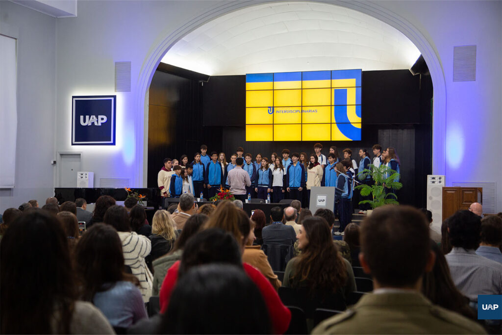 El coro del IAP en su participación musical en las Jornadas.