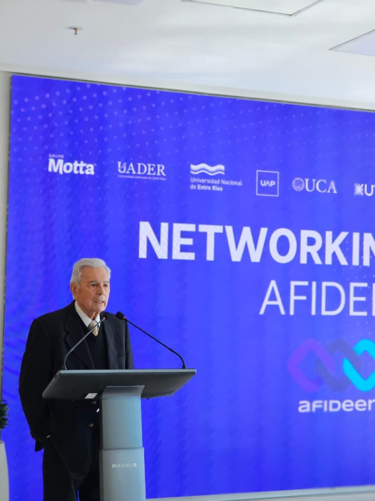 Dr. Héctor Motta, presidente del Consorcio en el lanzamiento de emprendimiento e innovación AFIDEER.