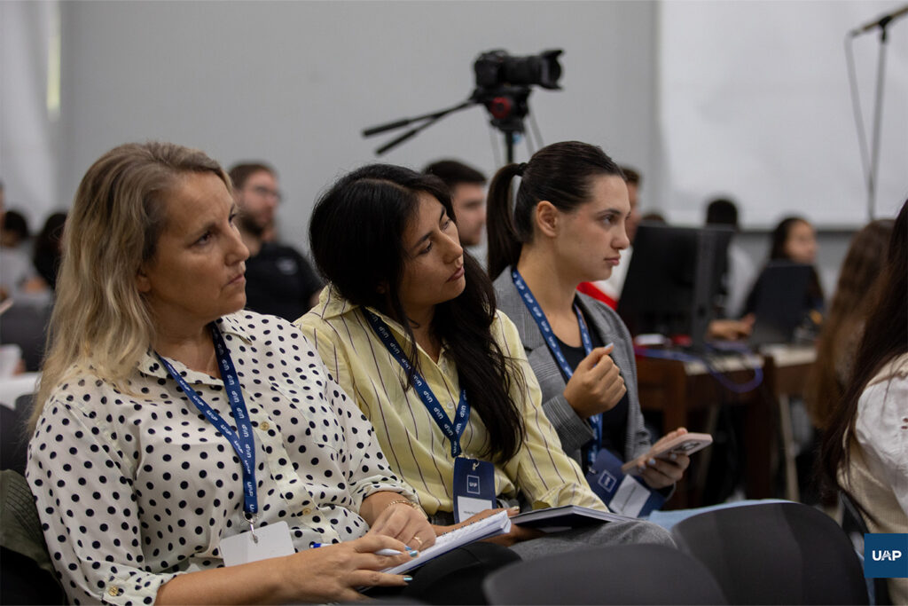 Estudiantes y docentes participando de las Jornadas.