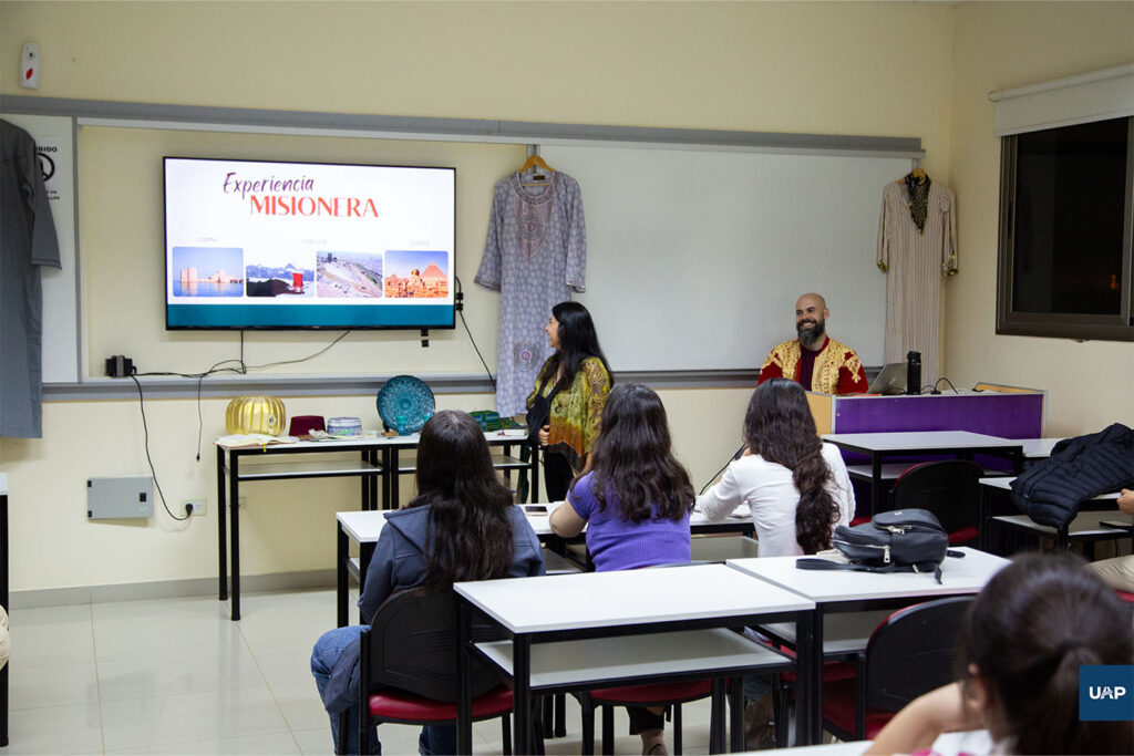 Workshop sobre el Autocuidado del Misionero, dictado por Max y Priscila Nikolaus.