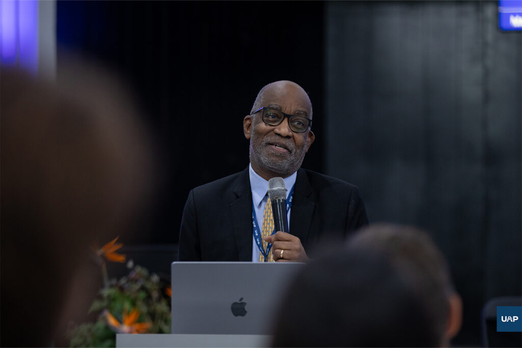 Dr. David Williams: «La espiritualidad puede ser clave para una salud integral, pero debe abordarse con respeto y evidencia»