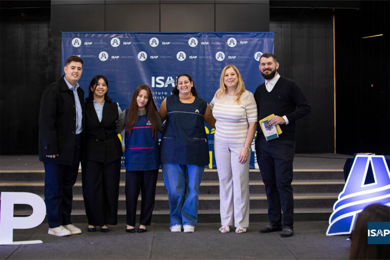 Ceremonia vocacional del ISAP y Ciencias de la Educación