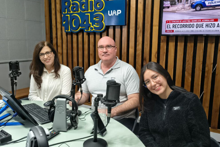 Especialista advirtió sobre los riesgos del vapeo y el consumo de nicotina en adolescentes
