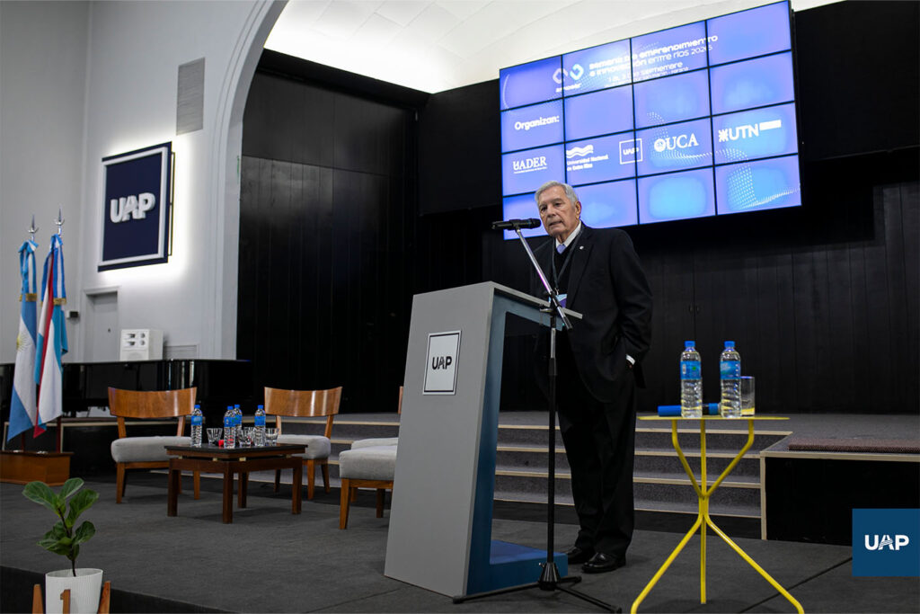 Dr. Héctor Motta, presidente del Consorcio AFIDEER.