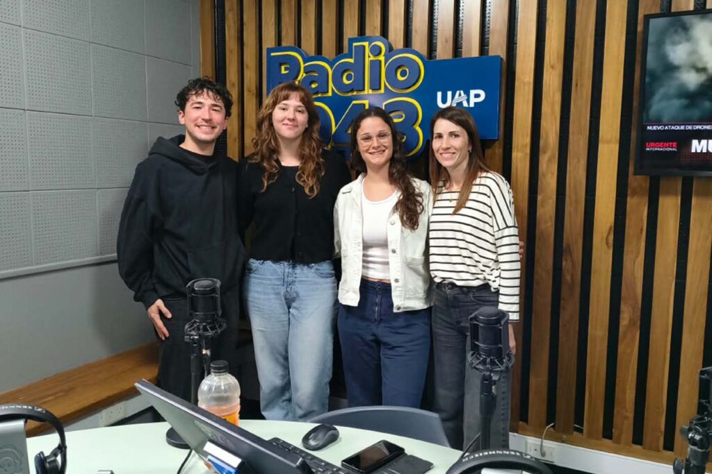Estudiantes de Medicina desarrollan un trabajo científico de microbiología en la UAP